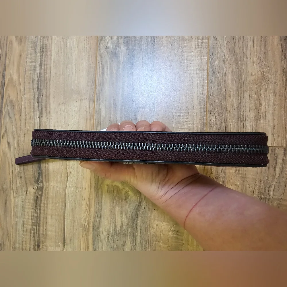 Disney X Coach Long Zip Around Wallet Once Upon A Dream - Picture 5 of 13